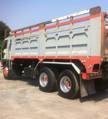 สิบล้อ ฮีโน่ FM3H195ปี39 ดั้ม 2เพา เครืองดีเกียร์ฟูลเอร์ สภาพดีสวยบางเดิมๆพร้อมใช้งาน เล่มทะเบียนพร้อมโอน