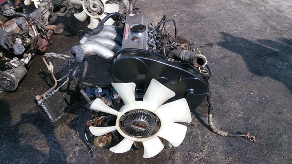 ขายเครื่องยนต์ดีเซล Misubishi 4d56