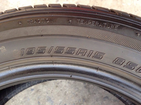 ยาง DUNLOP 195-55-15 ปี 13 ครบชุด 4 เส้น 3500 ไม่ควรพลาดสภาพสวยๆยางนิ่มๆไม่บวมดอกยางเหลือเยอะเอาไปวิ่งกันใด้อีกยาวค่ะ ยาง DUNLOP 195-55-15 ปี 13 ครบชุด 4 เส้น 3500 ไม่ควรพลาดสภาพสวยๆยางนิ่มๆไม่บวมดอกยางเหลือเยอะเอาไปวิ่งกันใด้อีกยาวค่ะ