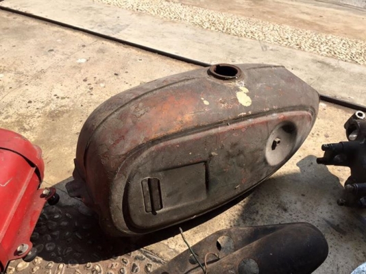 โละ ทั้งกองเหมาๆ อะไหล่mocyc แนวๆ