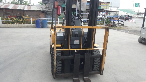 ขายรถ tcm ขนาด 3 t3 ตัน ดีเซล  เกียร์ ออโต้ ราคาถูก