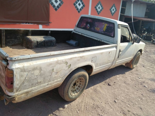 ขายกะบะดัทสัน 28000 บาท เครื่องดี 089-5498253