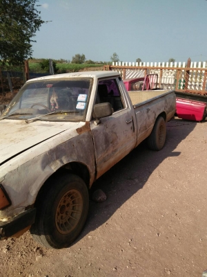 ขายกะบะดัทสัน 28000 บาท เครื่องดี 089-5498253