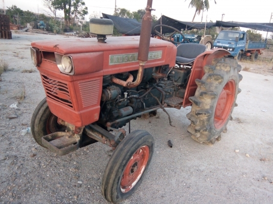 ขายรถไถKUBOTA L240 ใช้งานได้ ตามสภาพ