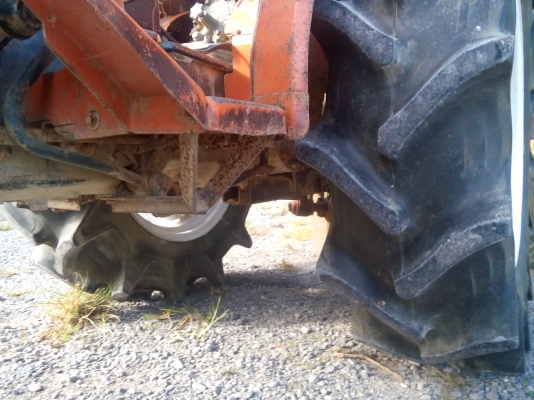 รถไถ่คูโบต้า L 2602. 4 สูบ เพลาเดียว  พร้อมใช้งาน..