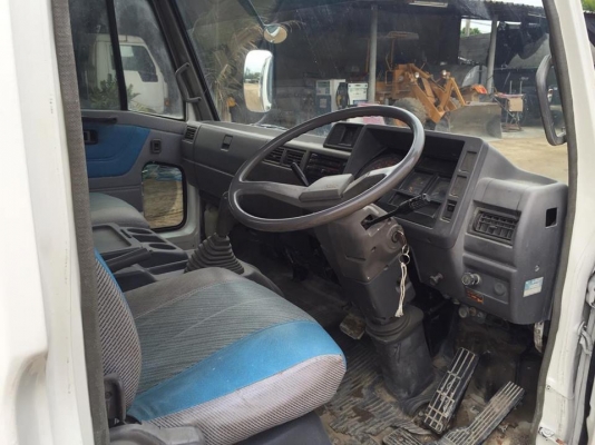 ขาย รถโม่ปูน ขนาดโม่ 2.5คิว Hino FC เครื่อง HO7D 195แรง สภาพดีเยี่ยม ทะเบียนพร้อมโอน