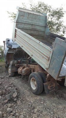 ดั้มพ์ เมก้า 175 แ5ง ปี 55 และดั้มพ์ สมอเงิน  ราคา  1,500,000 บาท