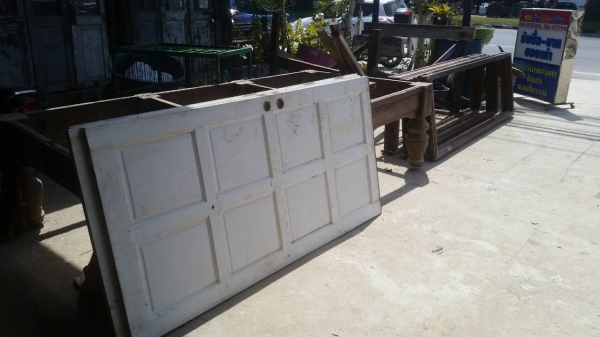 บานประตูลูกฟักไม้เต็งขนาด 1*2 เมตรบานไม้สัก70*2 เมตร บานประตูลูกฟักไม้เต็งขนาด 1*2 เมตรบานไม้สัก70*2 เมตร