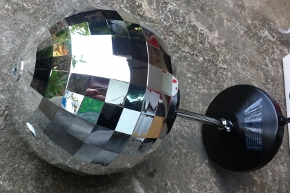 ส่งฟรี ลูกบอลหมุนได้แบบช้าๆ DISCO BALL ขนาดโต 6 นิ้ว ของใหม่จากญี่ปุ่นไว้สะท้อนแสงไฟเพิ่มบรรยากาศร้าน