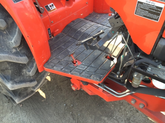 ดาวน์ 5,000 บาท Kubota L4708 670ชั่วโมง พร้อมอุปกรณ์หน้าหลัง