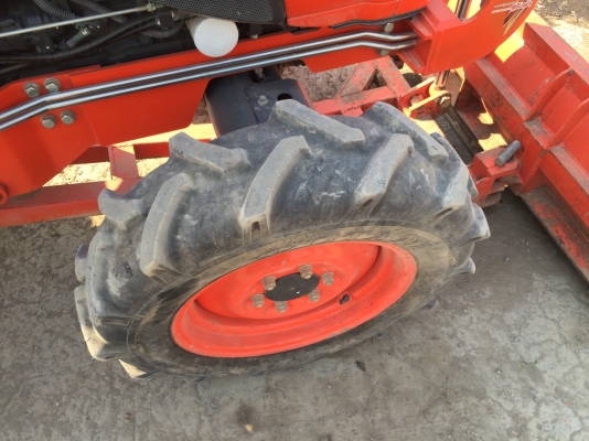 ดาวน์ 5,000 บาท Kubota L4708 670ชั่วโมง พร้อมอุปกรณ์หน้าหลัง