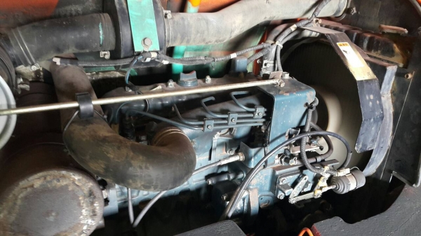 ขาย รถขุด KUBOTA  รุ่น RX502 มือสองญี่ปุ่น แทรกเหล็ก บูมสไลด์ สลักแน่น ทั้งคัน  คอนโทรลสั้น ทำงานไว สวยพร้อม ใช้งาน มือถือ/LINE ID : 0818753444