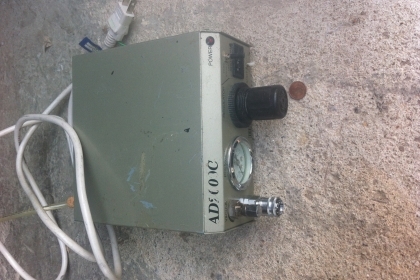 เครื่องจ่ายของเหลว ใช้ได้กับงานทุกอย่างที่ไหลได้ ปรับตั้งแรงดันตามความหนืดของเหลว ตั้งเวลาทำงานแต่ละครั้ง