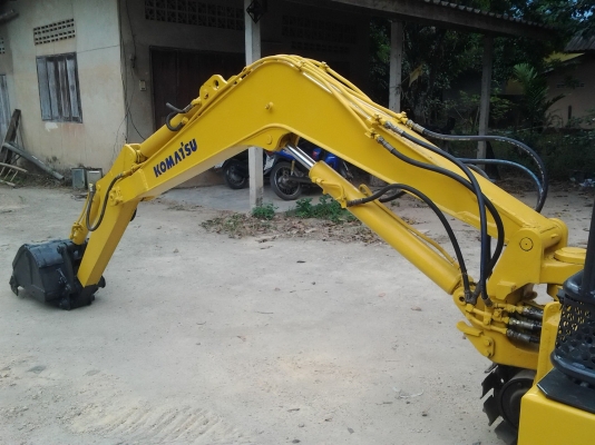ขายด่วน KOMATSU PC30-6 กับ เทรลเลอร์ ISUZU 6 ล้อ ยกคู่ พร้อมทะเบียน (โปรโมชั่น ราคานี้ทำสีให้ทั้ง 2 คัน) ขายด่วน KOMATSU PC30-6 กับ เทรลเลอร์ ISUZU 6 ล้อ ยกคู่ พร้อมทะเบียน (โปรโมชั่น ราคานี้ทำสีให้ทั้ง 2 คัน)