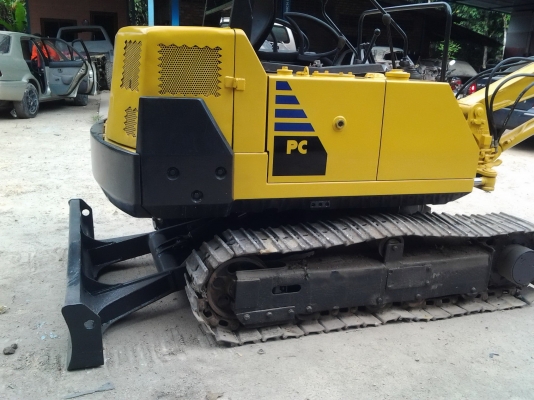 ขายด่วน KOMATSU PC30-6 กับ เทรลเลอร์ ISUZU 6 ล้อ ยกคู่ พร้อมทะเบียน (โปรโมชั่น ราคานี้ทำสีให้ทั้ง 2 คัน) ขายด่วน KOMATSU PC30-6 กับ เทรลเลอร์ ISUZU 6 ล้อ ยกคู่ พร้อมทะเบียน (โปรโมชั่น ราคานี้ทำสีให้ทั้ง 2 คัน)