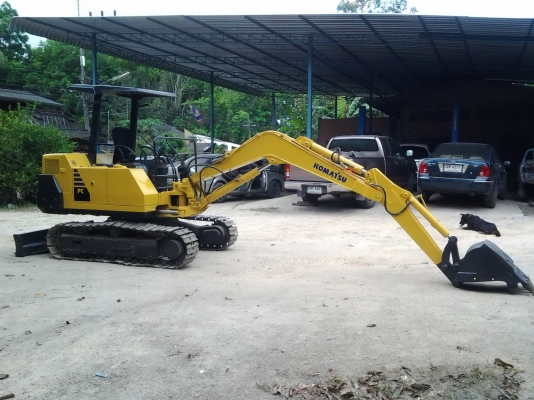 ขายด่วน KOMATSU PC30-6 กับ เทรลเลอร์ ISUZU 6 ล้อ ยกคู่ พร้อมทะเบียน (โปรโมชั่น ราคานี้ทำสีให้ทั้ง 2 คัน) ขายด่วน KOMATSU PC30-6 กับ เทรลเลอร์ ISUZU 6 ล้อ ยกคู่ พร้อมทะเบียน (โปรโมชั่น ราคานี้ทำสีให้ทั้ง 2 คัน)