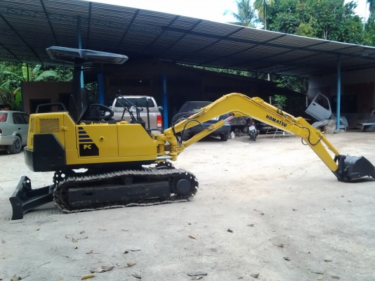 ขายด่วน KOMATSU PC30-6 กับ เทรลเลอร์ ISUZU 6 ล้อ ยกคู่ พร้อมทะเบียน (โปรโมชั่น ราคานี้ทำสีให้ทั้ง 2 คัน) ขายด่วน KOMATSU PC30-6 กับ เทรลเลอร์ ISUZU 6 ล้อ ยกคู่ พร้อมทะเบียน (โปรโมชั่น ราคานี้ทำสีให้ทั้ง 2 คัน)
