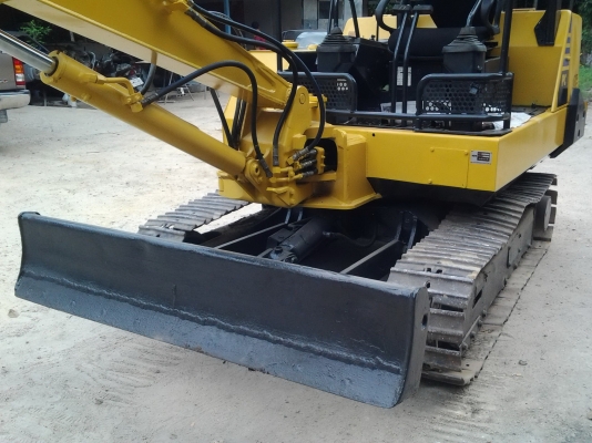 ขายด่วน KOMATSU PC30-6 กับ เทรลเลอร์ ISUZU 6 ล้อ ยกคู่ พร้อมทะเบียน (โปรโมชั่น ราคานี้ทำสีให้ทั้ง 2 คัน) ขายด่วน KOMATSU PC30-6 กับ เทรลเลอร์ ISUZU 6 ล้อ ยกคู่ พร้อมทะเบียน (โปรโมชั่น ราคานี้ทำสีให้ทั้ง 2 คัน)