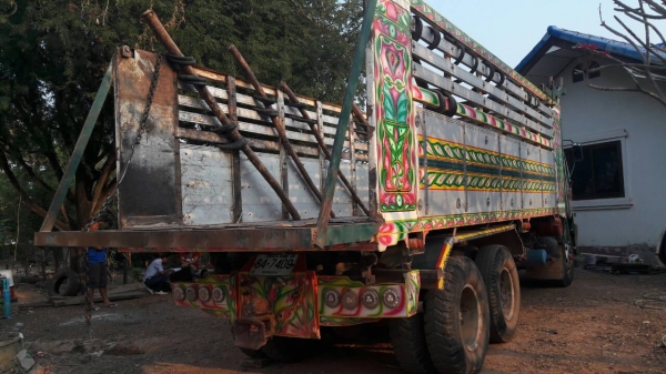 ขายสิบล้อ FM 3M 2 เพลาดรั้ม เครื่อง 240 แรง มีระบบลำโพงลากลูก รถสภาพพร้อมใช้งาน เจ้าของขายเอง 0811838154