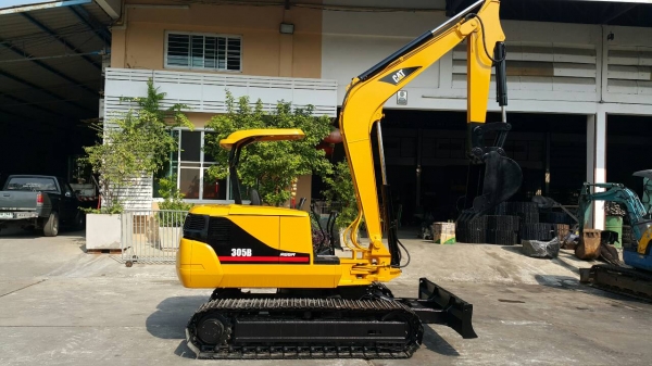 ขาย รถขุด MITSUBISHI รุ่น MM45B มือสองญี่ปุ่น สลักแน่น ปั้มนิ้ว ทำงานไว ทำสี CAT เพื่อความสวยงามเท่านั้น มือถือ /LINE ID : 0818753444