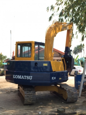 ขาย KOMATSO  PC60-5  รถสวยสภาพพร้อมใช้  มีเอกสาร   สนใจโทร 089-7462641  สุวรรณีจ้า