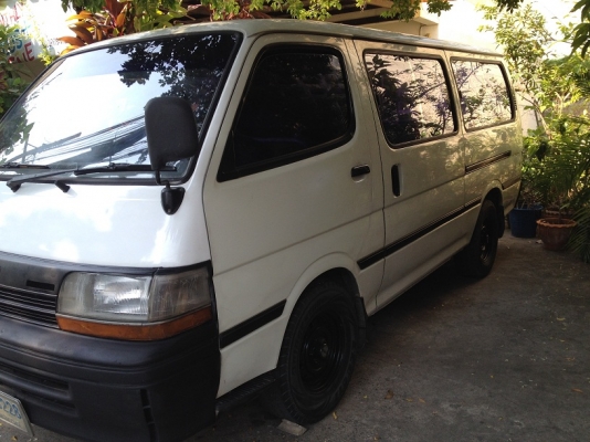 TOYOTA  HIACE เครื่อง 2.0