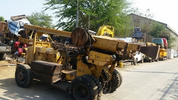 ลงวีดีโอการทำงานแล้วครับ รถทุบปูน คอนกรีต ตอกถนน ทุบพื้น  ARROW HJ1250