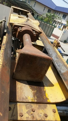 ลงวีดีโอการทำงานแล้วครับ รถทุบปูน คอนกรีต ตอกถนน ทุบพื้น  ARROW HJ1250