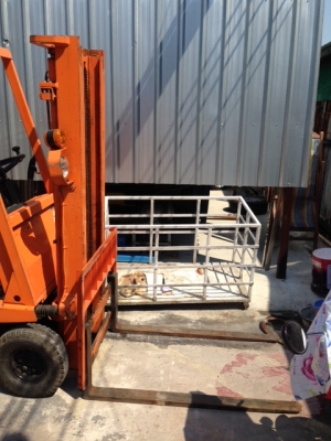 ขาย Forklift 900 กิโล Toyota 2FGL9 เบนซิล