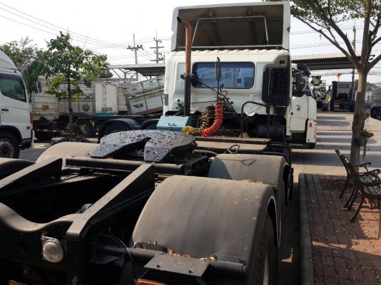 หัวลาก HINO 260 แรง ปี 46   ราคา  1,300,000  บาท