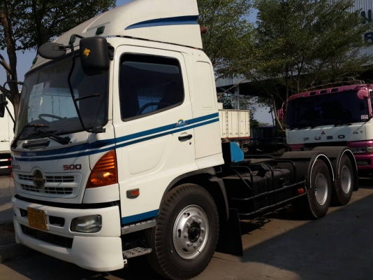 หัวลาก HINO 260 แรง ปี 46   ราคา  1,300,000  บาท
