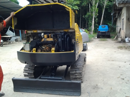 ขายด่วน KOMATSU PC30-6 กับ เทรลเลอร์ ISUZU 6 ล้อ ยกคู่ พร้อมทะเบียน (โปรโมชั่น ราคานี้ทำสีให้ทั้ง 2 คัน) ขายด่วน KOMATSU PC30-6 กับ เทรลเลอร์ ISUZU 6 ล้อ ยกคู่ พร้อมทะเบียน (โปรโมชั่น ราคานี้ทำสีให้ทั้ง 2 คัน)