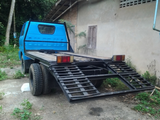 ขายด่วน KOMATSU PC30-6 กับ เทรลเลอร์ ISUZU 6 ล้อ ยกคู่ พร้อมทะเบียน (โปรโมชั่น ราคานี้ทำสีให้ทั้ง 2 คัน) ขายด่วน KOMATSU PC30-6 กับ เทรลเลอร์ ISUZU 6 ล้อ ยกคู่ พร้อมทะเบียน (โปรโมชั่น ราคานี้ทำสีให้ทั้ง 2 คัน)