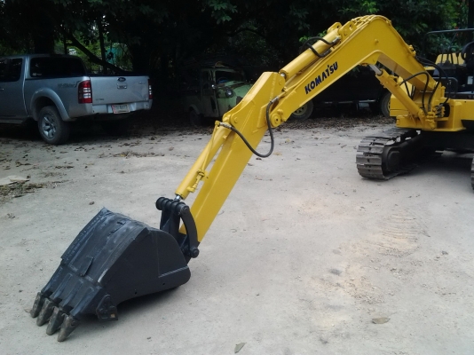 ขายด่วน KOMATSU PC30-6 กับ เทรลเลอร์ ISUZU 6 ล้อ ยกคู่ พร้อมทะเบียน (โปรโมชั่น ราคานี้ทำสีให้ทั้ง 2 คัน) ขายด่วน KOMATSU PC30-6 กับ เทรลเลอร์ ISUZU 6 ล้อ ยกคู่ พร้อมทะเบียน (โปรโมชั่น ราคานี้ทำสีให้ทั้ง 2 คัน)