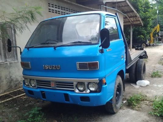 ขายด่วน KOMATSU PC30-6 กับ เทรลเลอร์ ISUZU 6 ล้อ ยกคู่ พร้อมทะเบียน (โปรโมชั่น ราคานี้ทำสีให้ทั้ง 2 คัน) ขายด่วน KOMATSU PC30-6 กับ เทรลเลอร์ ISUZU 6 ล้อ ยกคู่ พร้อมทะเบียน (โปรโมชั่น ราคานี้ทำสีให้ทั้ง 2 คัน)