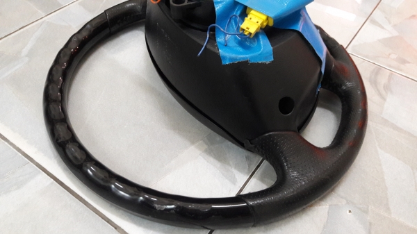 ขายพวงมาลัย HONDA ไม้สลับหนัง ขายพวงมาลัย HONDA ไม้สลับหนัง