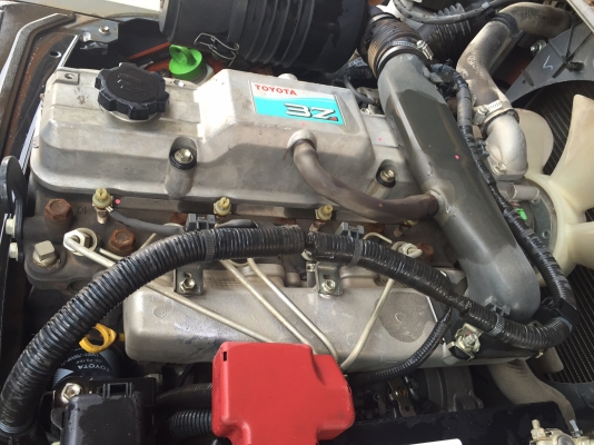 2 ตู้คอนเทนเนอร์  เข้ามาล่าสุดครับ ( รับประกันคุณภาพ 3-6 เดือน ) รถโฟลคลิฟท์ นำเข้าจากญี่ปุ่น แท้ 100\% ( SPECS JAPAN )