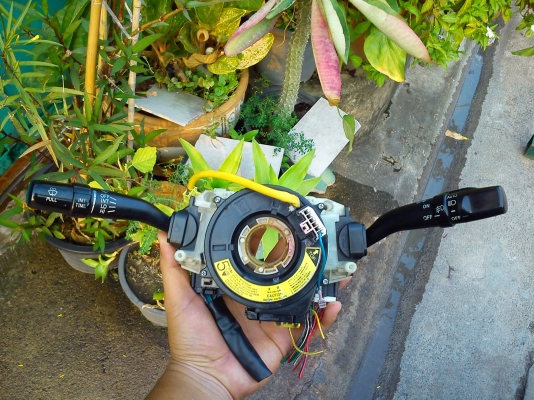 ยกเลี้ยว TOYOTA Camry รุ่นท้ายหงษ์ ยกเลี้ยว TOYOTA Camry รุ่นท้ายหงษ์