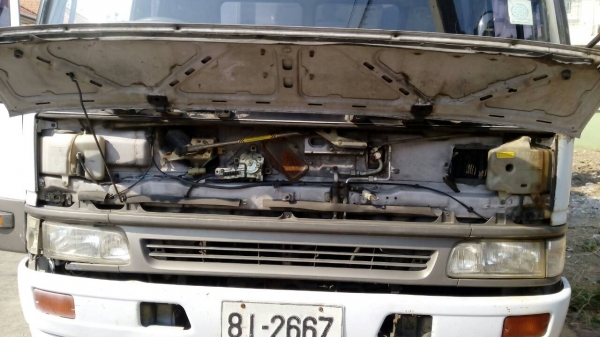 หกล้อ ฮีโน่ FF1J210ปี40 ช่วงยาว7.20ยาง900 รถห้างสภาพดีพร้อมใช้ ทะเบียนพร้อมโอน