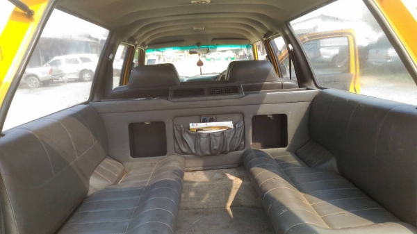 นิสสัน ฟรอนเทียร์ แวน