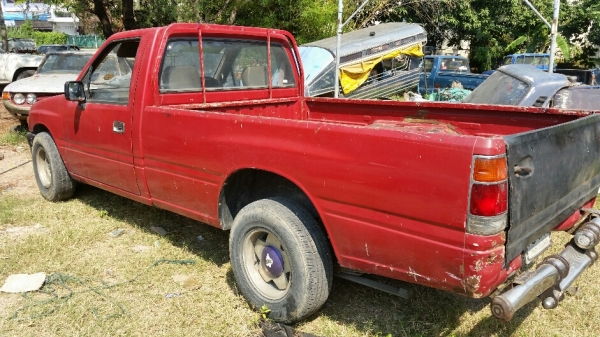 Isuzu มังกร หัวเดียว ทะเบียนเต็ม พร้อมโอน ขาย 78,000 บาท