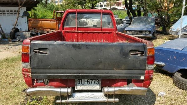 Isuzu มังกร หัวเดียว ทะเบียนเต็ม พร้อมโอน ขาย 78,000 บาท