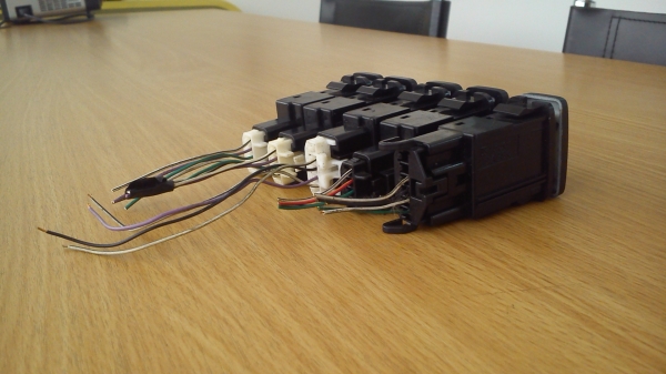 สวิตช์ PWR DOOR SNOW EV ของรถ TOYOTA ของแท้