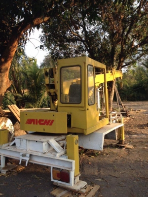 หัวข้อ  ขายแท่นเครน อิชิ 3 ปลอก