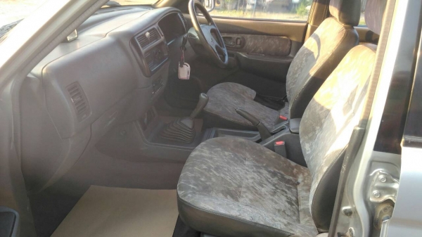 มิตซูบิชิ สตาด้า 4ประตู มิตซูบิชิ สตาด้า 4ประตู