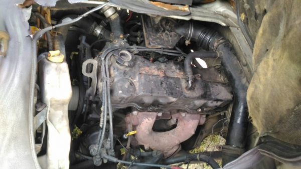 รถตู้ นิสสัน Urvan รถตู้ นิสสัน Urvan