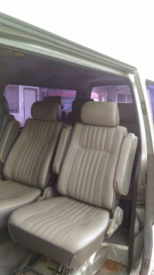 รถตู้ นิสสัน Urvan รถตู้ นิสสัน Urvan