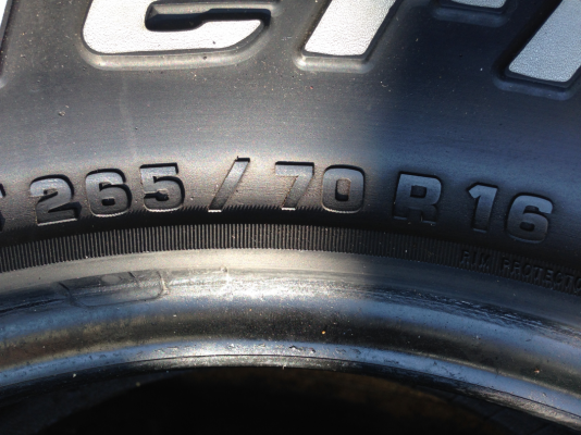 ยาง All BF goodrich 265 70 16 ดอกเยอะ พร้อมใช้งาน ราคาไม่แพง