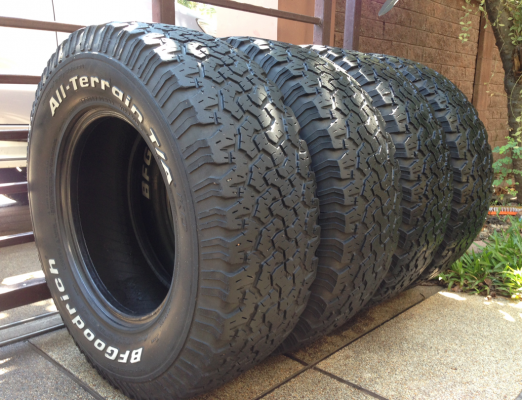 ยาง All BF goodrich 265 70 16 ดอกเยอะ พร้อมใช้งาน ราคาไม่แพง