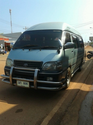 ขายรถตู้ commuter ปี46 วางเครื่อง 2jz ลงเล่มแล้ว ใช้ได้ 2 ระบบ แก๊ส,เบนซิน เกียร์ออโต้ รถสวยไม่มีที่ผุ ทะเบียนเต็มพร้อมโอน